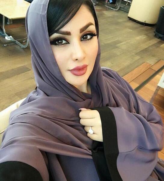 عکس خواننده زن جنتلمن