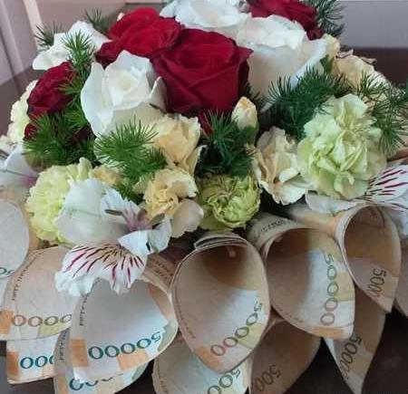 عکس تزیین پول برای تولد پسر بچه