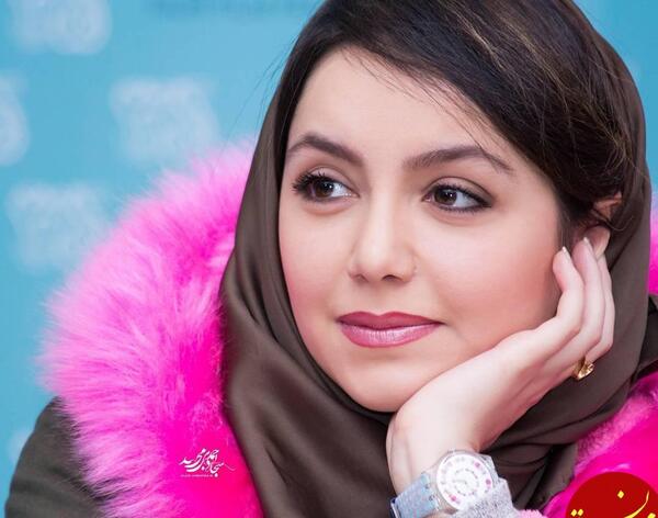 عکس های خواننده زن نازنین