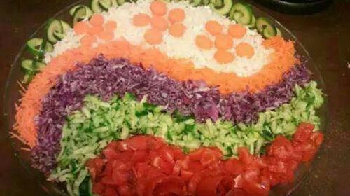 عکس ایده های خلاقانه برای تزیین سالاد