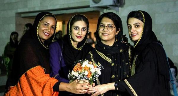 عکس خواننده زن بندری