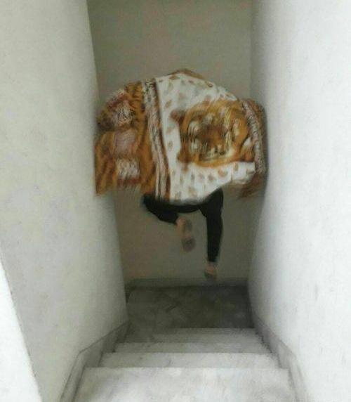 عکس طنز در مورد زلزله