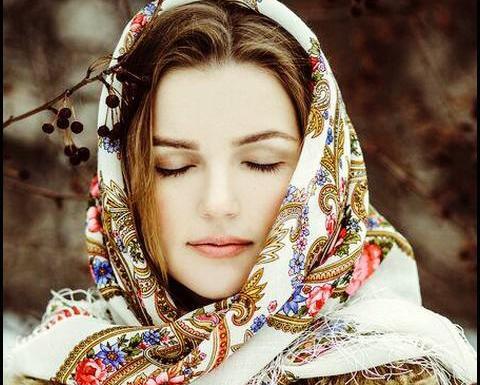 عکس دختر جذاب با روسری