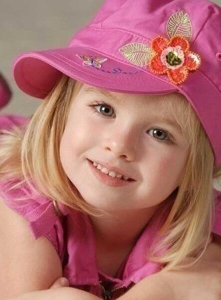 عکس دختر کوچولو ناز