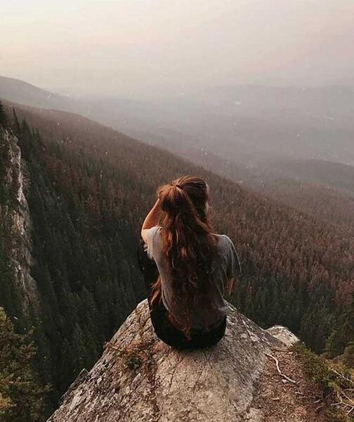 عکس دختر واقعی در طبیعت برای پروفایل