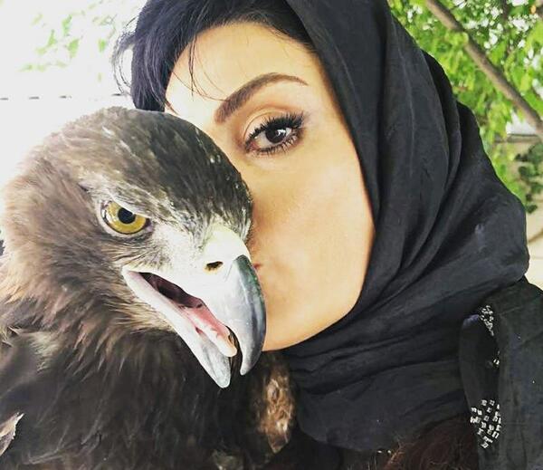 عکس عقاب زن