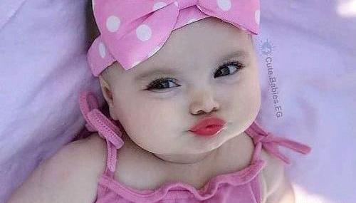 عکس دختر کوچولو ناز نازی
