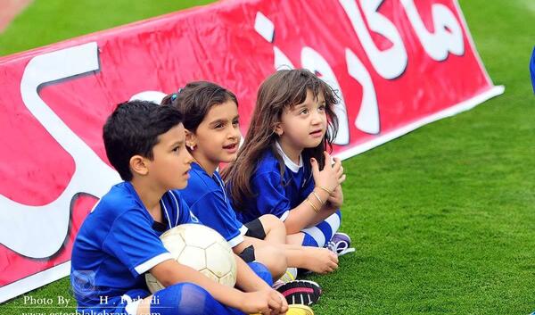 عکس دختر کوچولو استقلالی