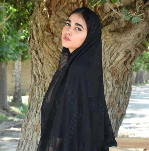 جدیدترین عکس های آدرینا صادقی