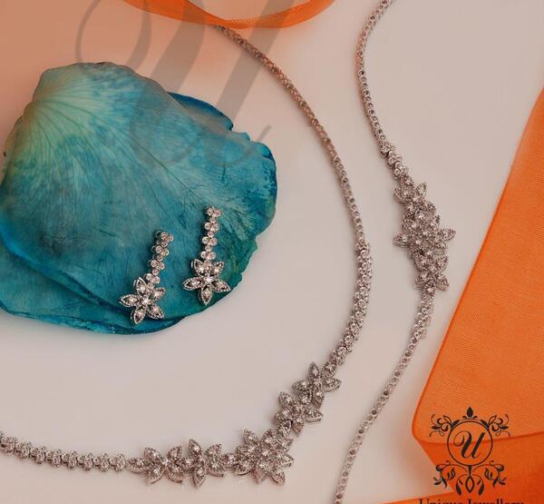 عکس سرویس طلای سفید ساده
