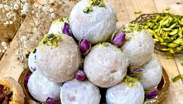 عکس شیرینی قطاب یزدی