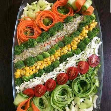 عکس ایده هایی برای تزیین سالاد کاهو