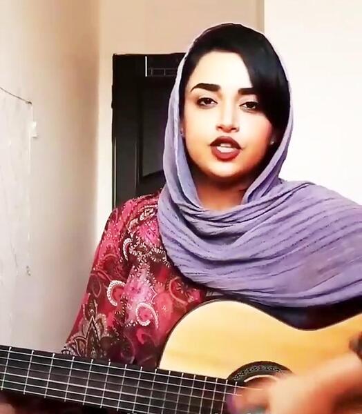 عکس سراب خواننده زن