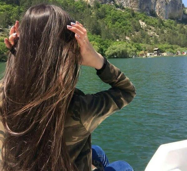 عکس پروفایل دختر مو صاف