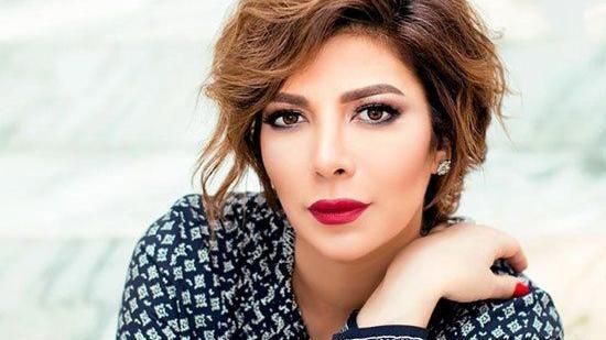 عکس خواننده زن ترکیه انتظار