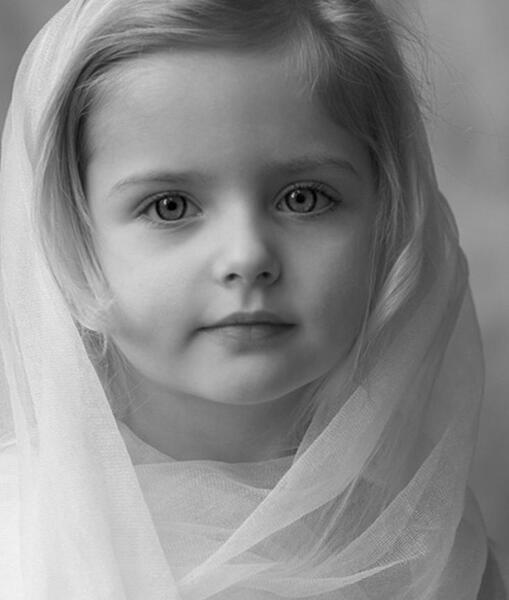 عکس دختر کوچولوی ناز