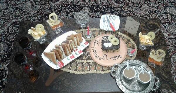 عکس میز سالگرد ازدواج ساده