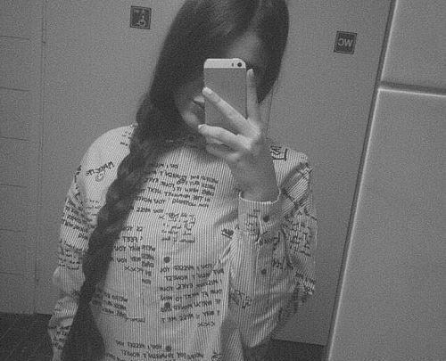 عکس دختر مو سفید برای پروفایل