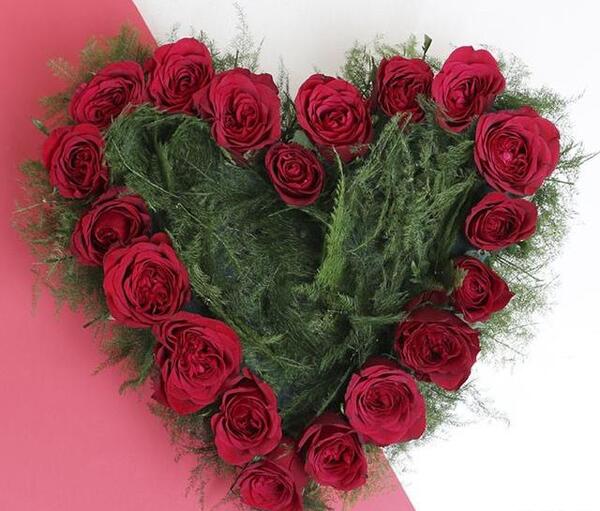 دانلود عکس پروفایل قلب و گل