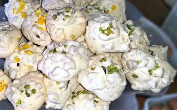 عکس طرز تهیه شیرینی پفکی