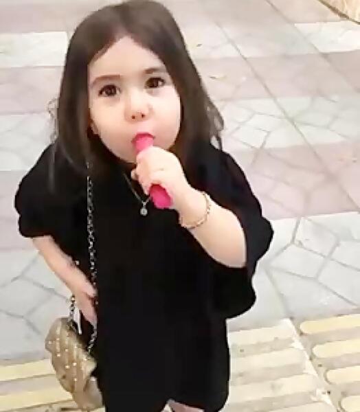 عکس دختر بچه روشا