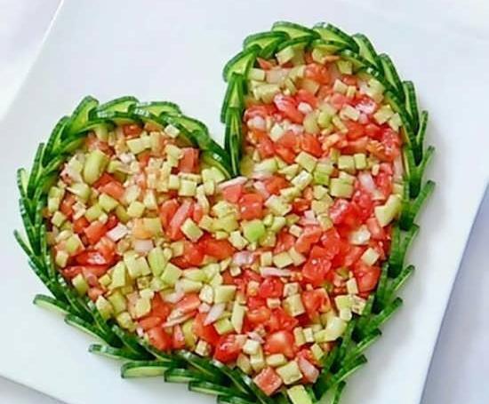 عکس ایده های زیبا برای تزیین سالاد شیرازی