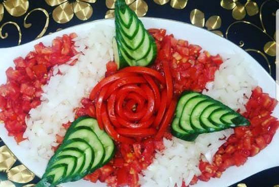 عکس ایده های زیبا برای تزیین سالاد شیرازی