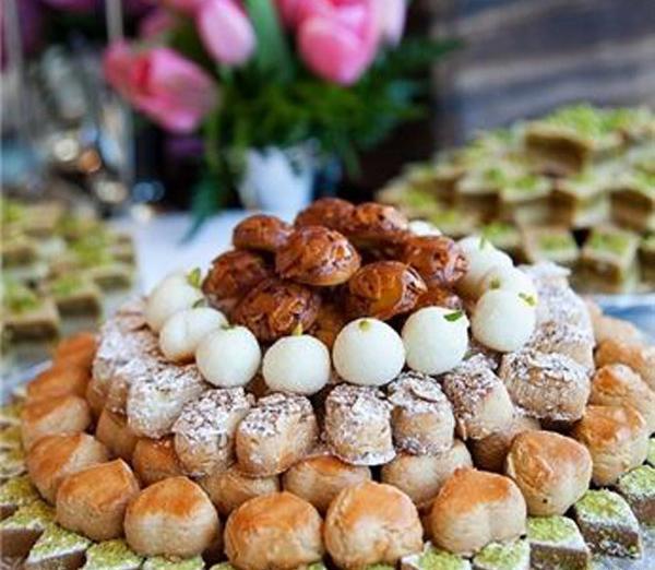 عکس شیرینی تزیین شده