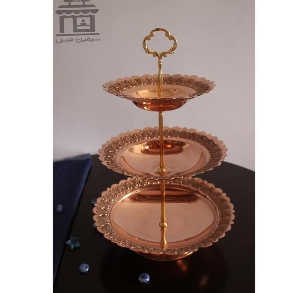 عکس شیرینی خوری سه طبقه