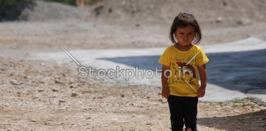 عکس دختر بچه روستایی