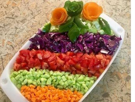 عکس ایده ی تزیین سالاد کاهو
