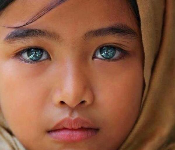 عکس دختر کوچولو افغانی