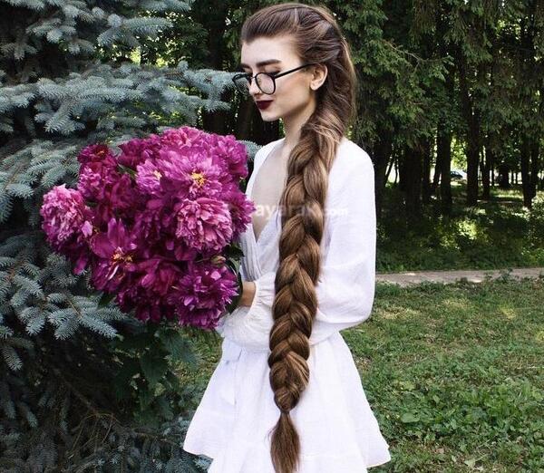 عکس دختر با مو های بلند
