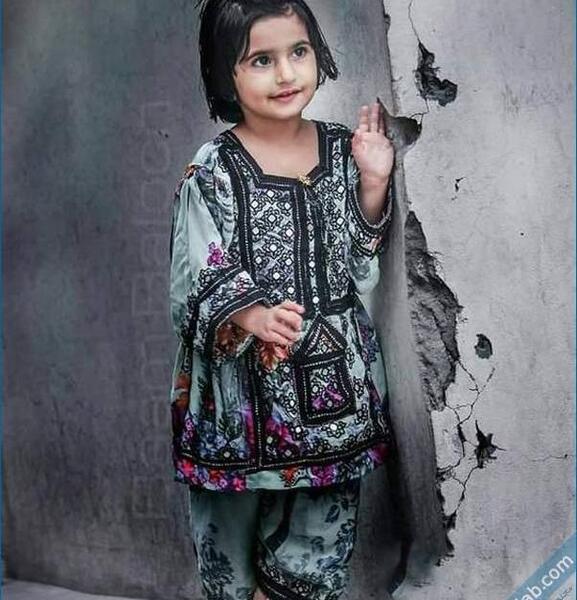 عکس دختر کوچولو بلوچ