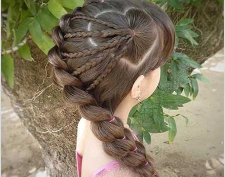 عکس پسر بچه مو قهوه ای