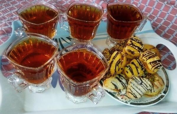 عکس شیرینی و چای