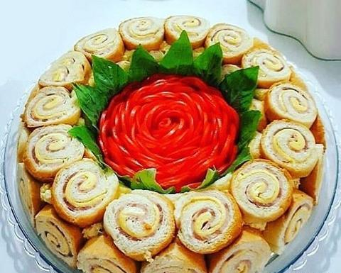 عکس چند ایده برای تزیین سالاد الویه
