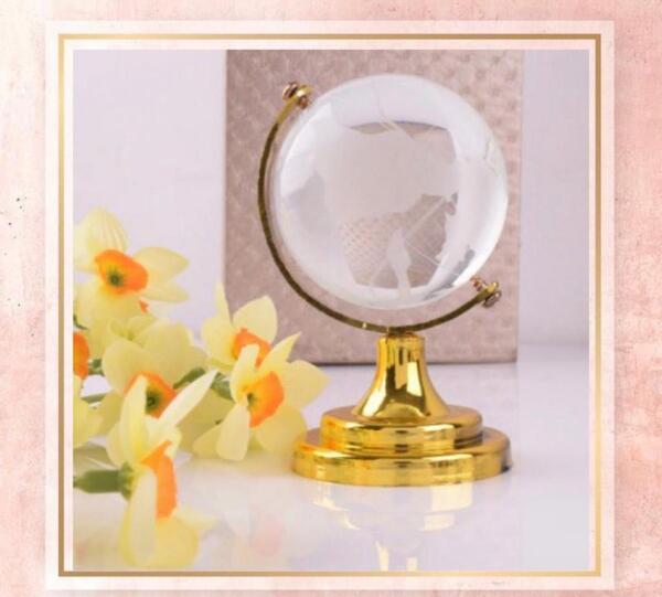 عکس کره زمین کریستالی