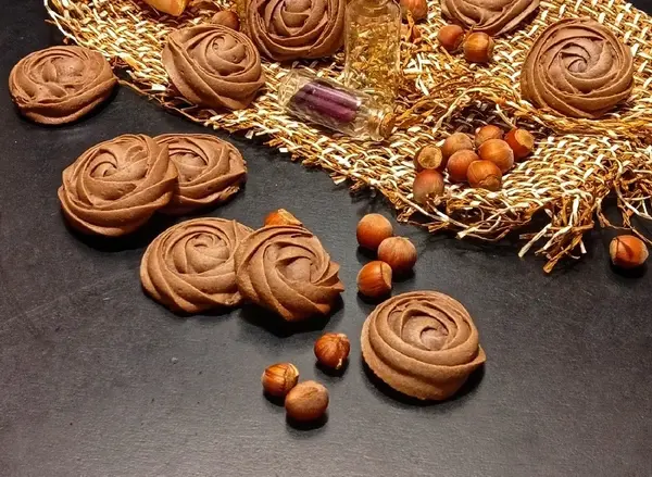 عکس شیرینی شکلاتی