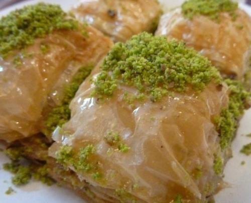 عکس شیرینی باقلوایی