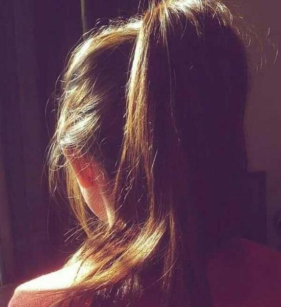 عکس دختر مو پریشان