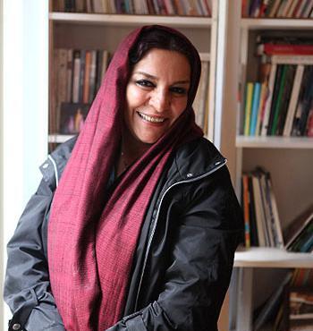 عکس لیلا میلانی در کشتی کج