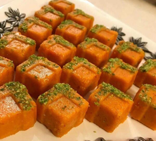 عکس شیرینی لوز