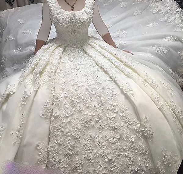 عکس لباس عروس و کفش
