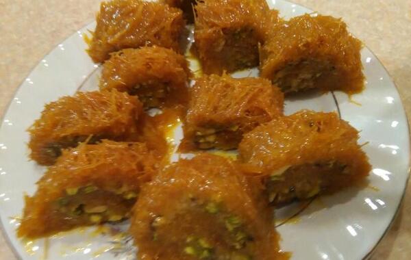 عکس شیرینی رشته ای