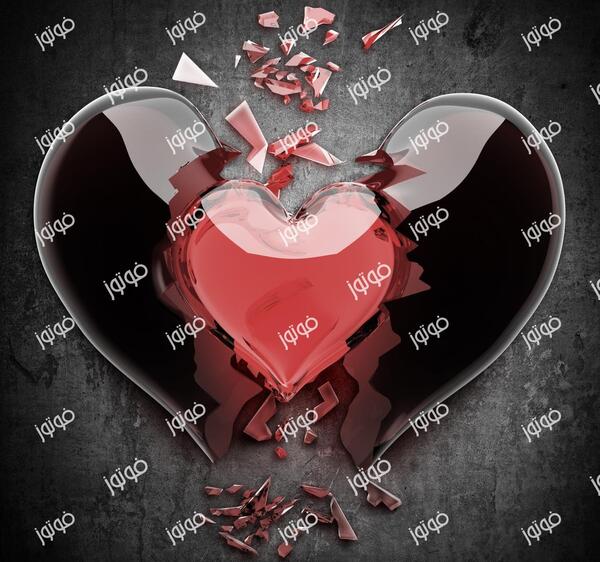عکس قلب شکسته با کیفیت بالا