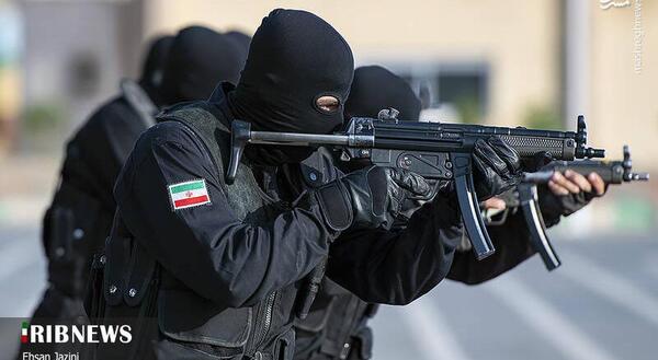 عکس لباس یگان امداد