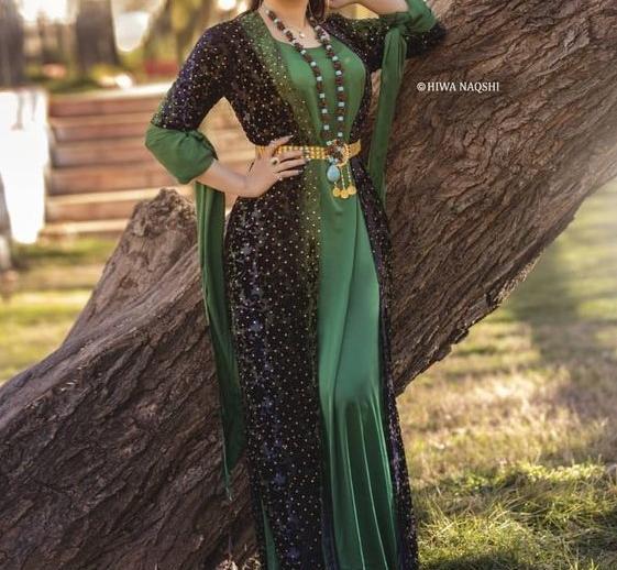 عکس لباس کردی زنانه