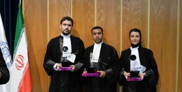 عکس لباس وکیل