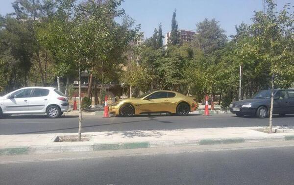 عکس ماشین بوگاتی طلایی